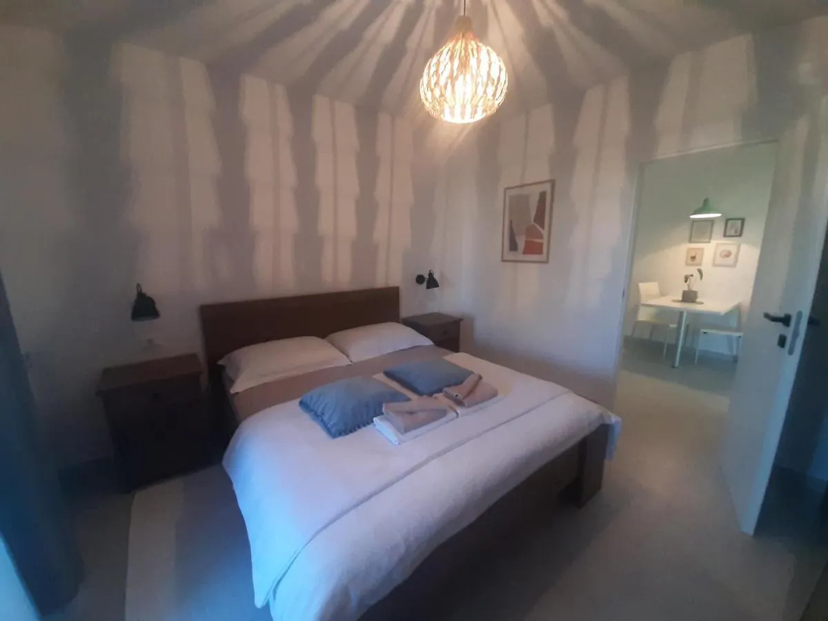 Lovely Groundfloor Apartment Bale